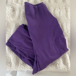 Set Active // Size Small/ Never worn // Sportbody Leggings in Purple